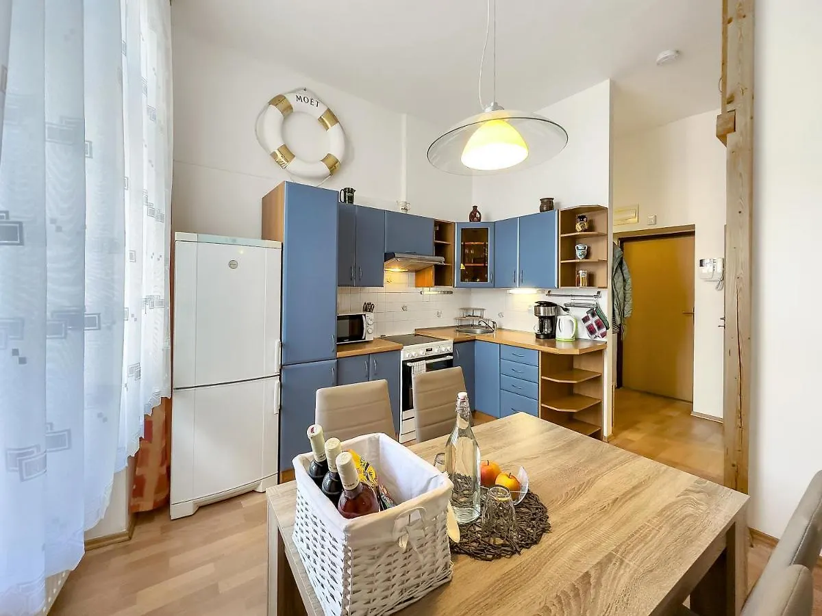 Laura'S Apartment كارلوفي فاري جمهورية التشيك