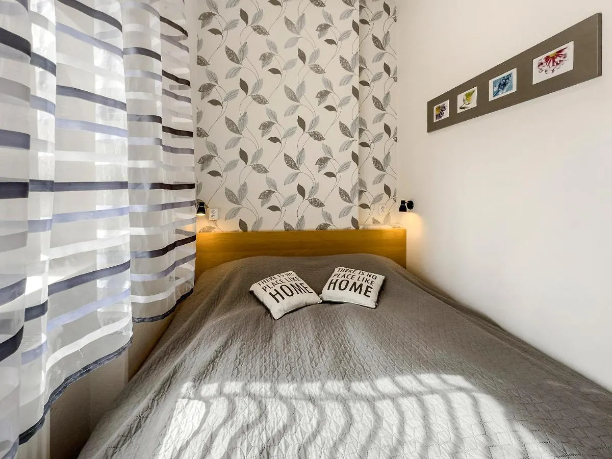 Laura'S Apartment كارلوفي فاري 0*,  جمهورية التشيك